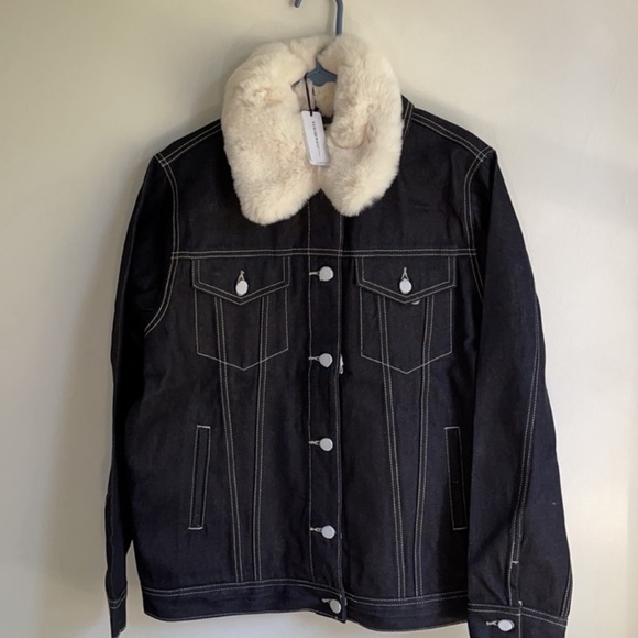 We Wore What Denim Coat Faux Fur Collar Sz Large NWT - Picture 2 of 7